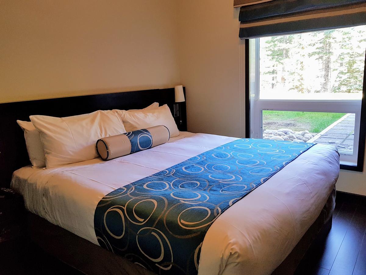 Paradise Resort Club And Spa Канмор Екстериор снимка