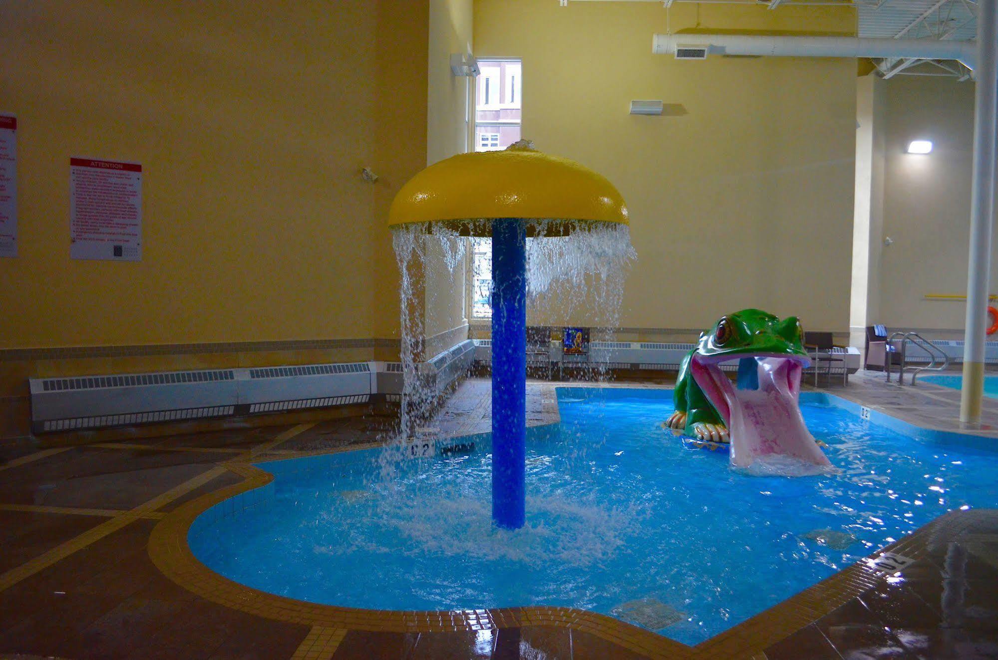 Paradise Resort Club And Spa Канмор Екстериор снимка
